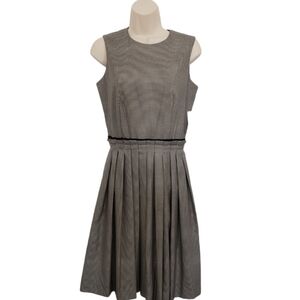 Liz Claiborne Houndstooth Fit & Flare Classic Career Dress Size 4 NWT $149‎